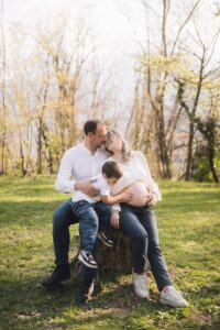Servizio fotografico di gravidanza nella natura e a domicilio | Serena Morandi | Valchiavenna, Valtellina, Engadina, Lago di Como, Sondrio, Lecco, Milano, Lombardia